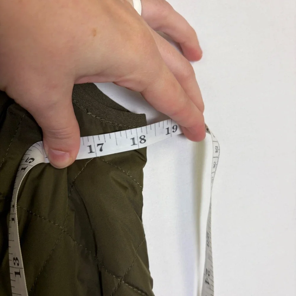 Old Navy Quilted Puffer Vest Bundle Lot 2 Olive Green Navy Zip Small Preppy - Picture 5 of 15